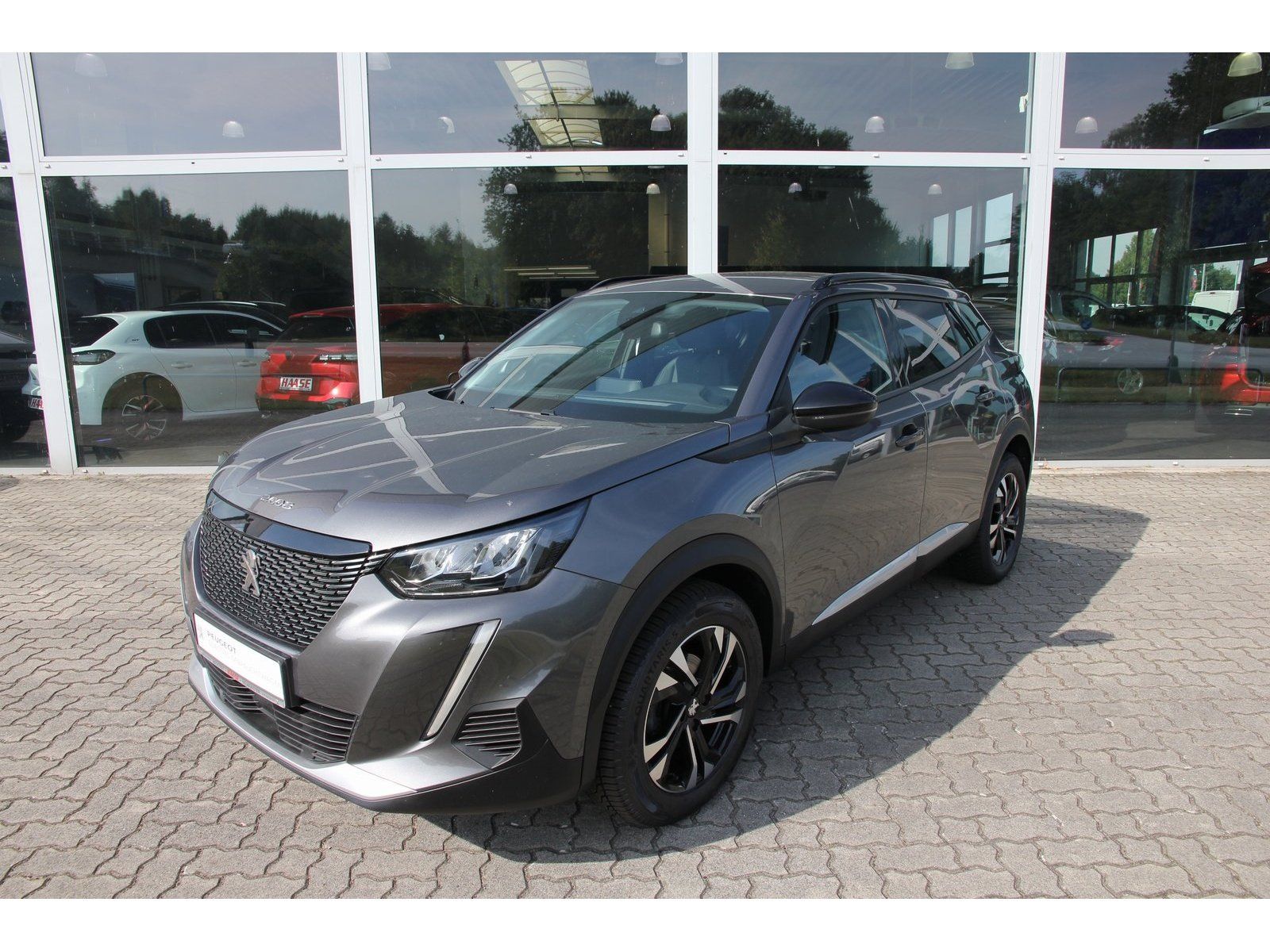 Peugeot 2008 Allure Pack HDi 110 SHZ AHK RFK LED