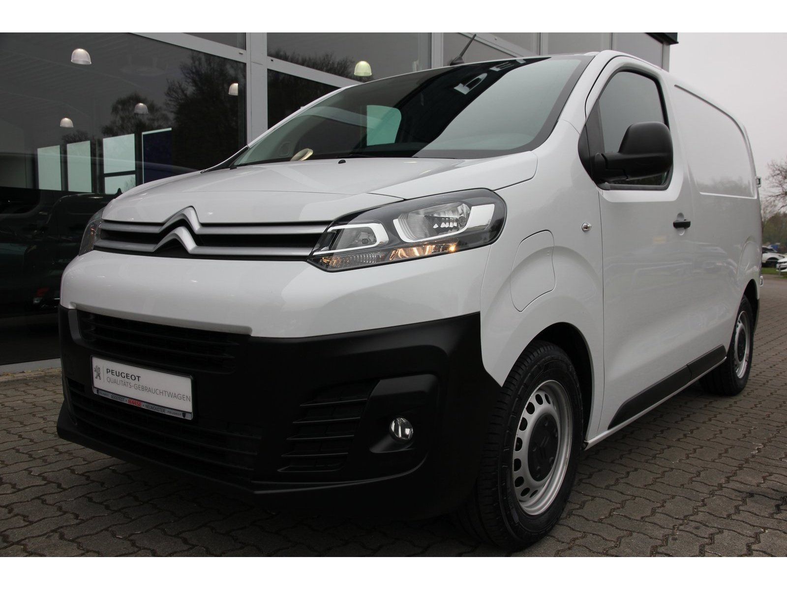 Citroën Jumpy Elektro Club XS 50kWh-Batterie Klima