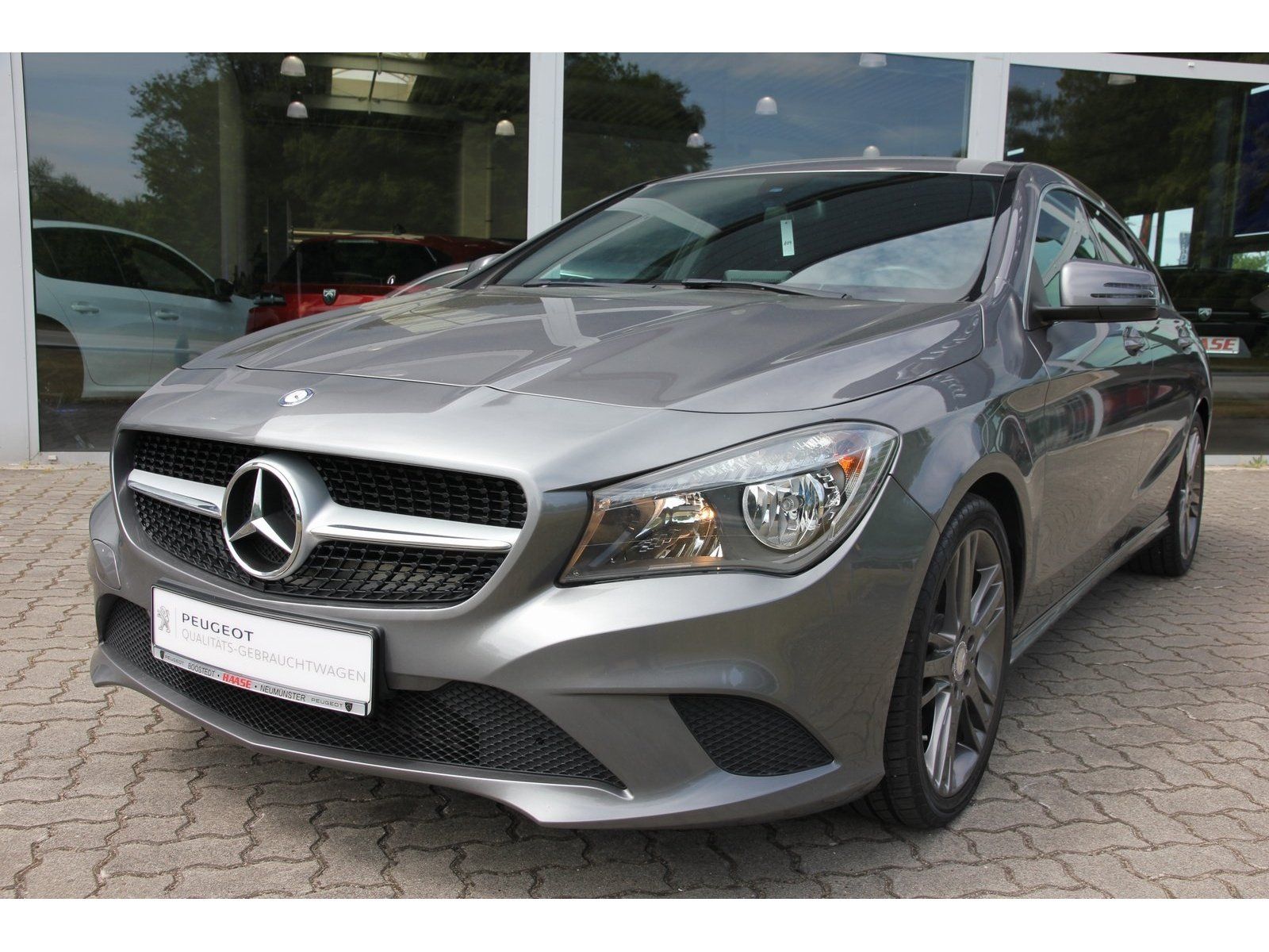 Mercedes-Benz CLA 200 Shooting Brake Urban e-Klappe scheckheft