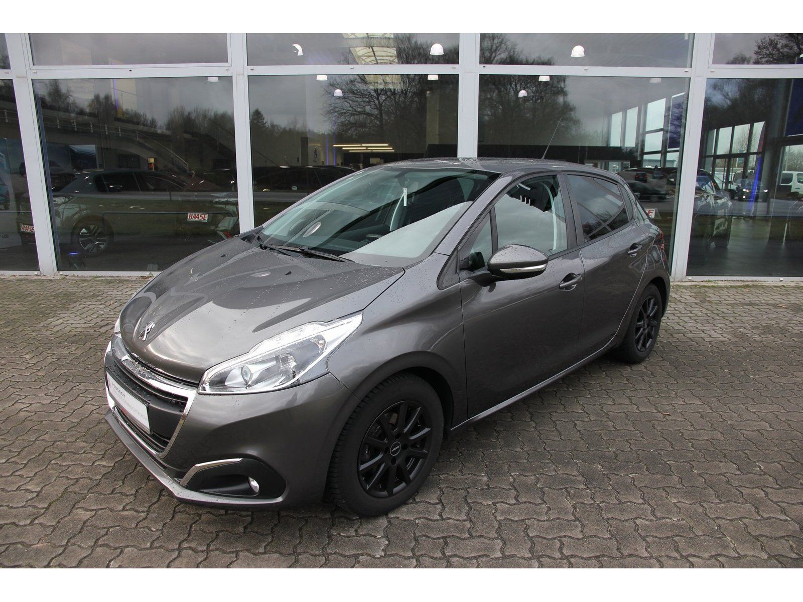 Peugeot 208 Active PT 82